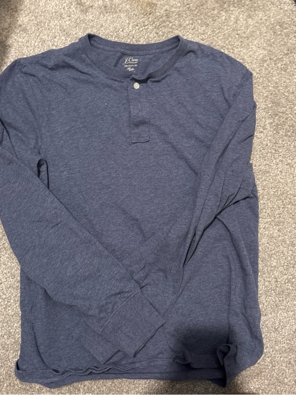 J. Crew Men’s Long-Sleeve Henley in Heather Navy